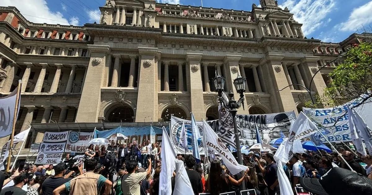 La Justicia autoriza a un fuero cuestionado por la CGT a tratar la reforma laboral