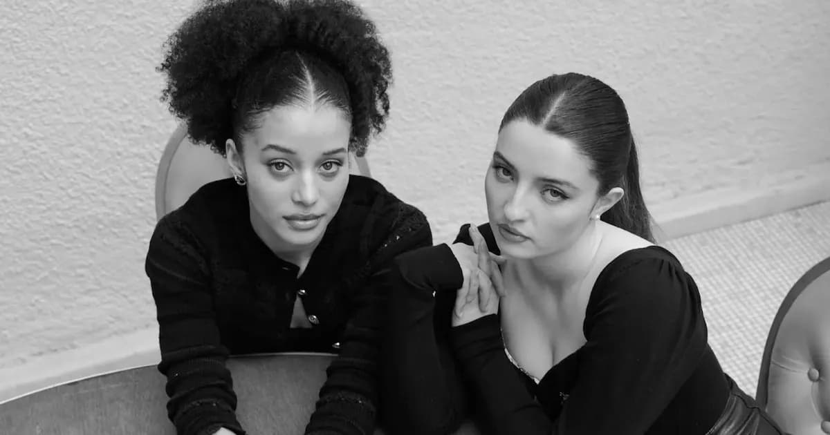 Los testamentos: Adolescencia y resistencia en el mundo distópico de Gilead