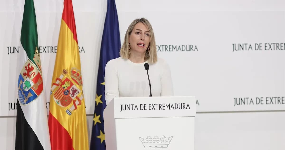 María Guardiola felicita a Álvaro Sánchez Cotrina por su elección en el PSOE de Extremadura