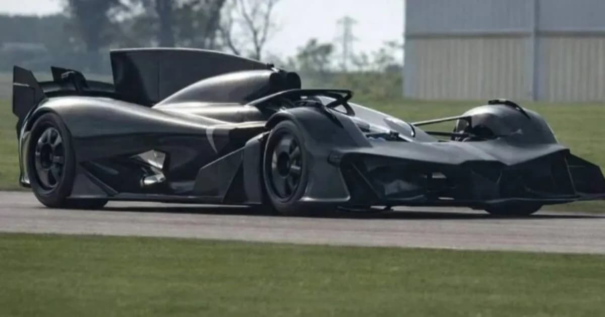 Un innovador 'Batimóvil' de F1 busca romper récords por encargo de un magnate estadounidense