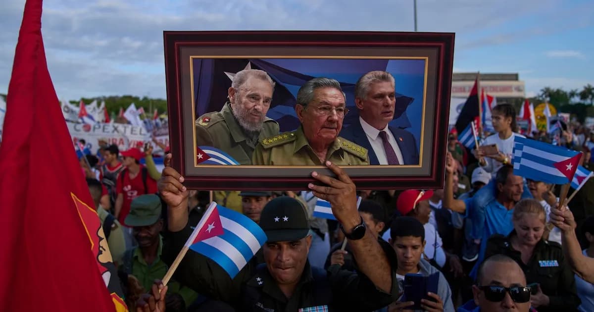 La única salida para Cuba es el fin de la dictadura, sostiene analista internacional