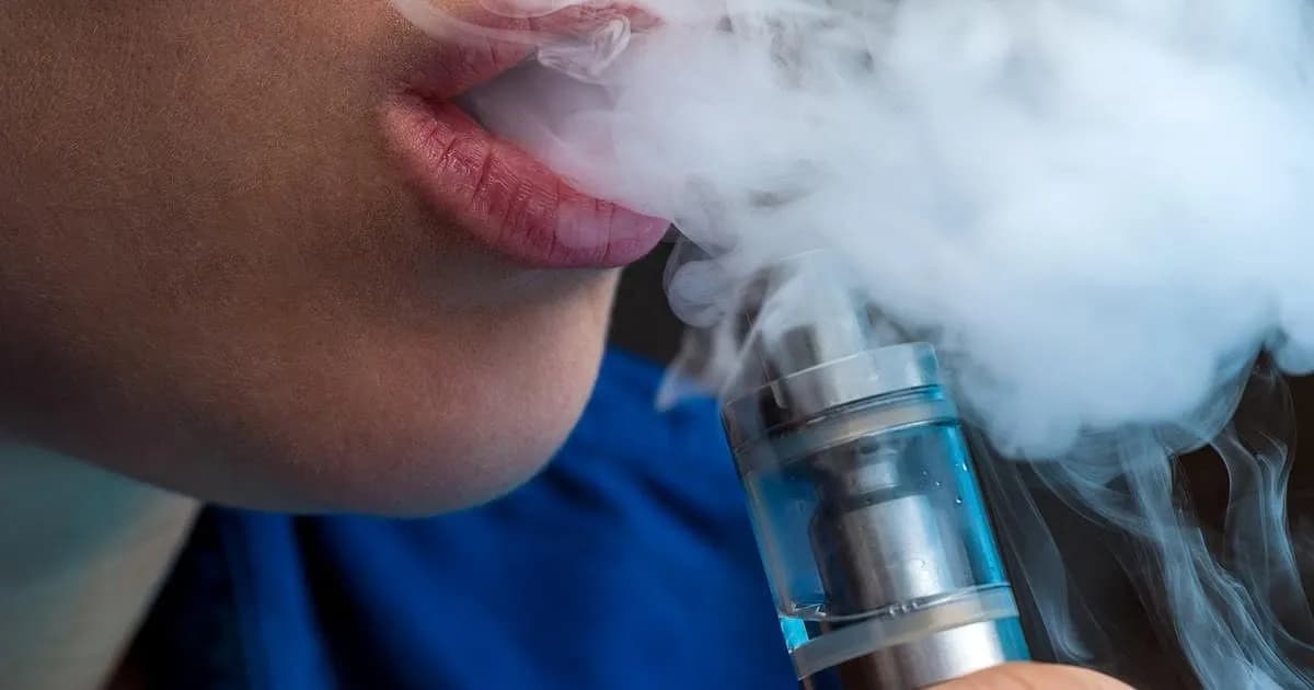 Informe revela fallas en la lucha contra los cigarrillos electrónicos ilegales en EE. UU.