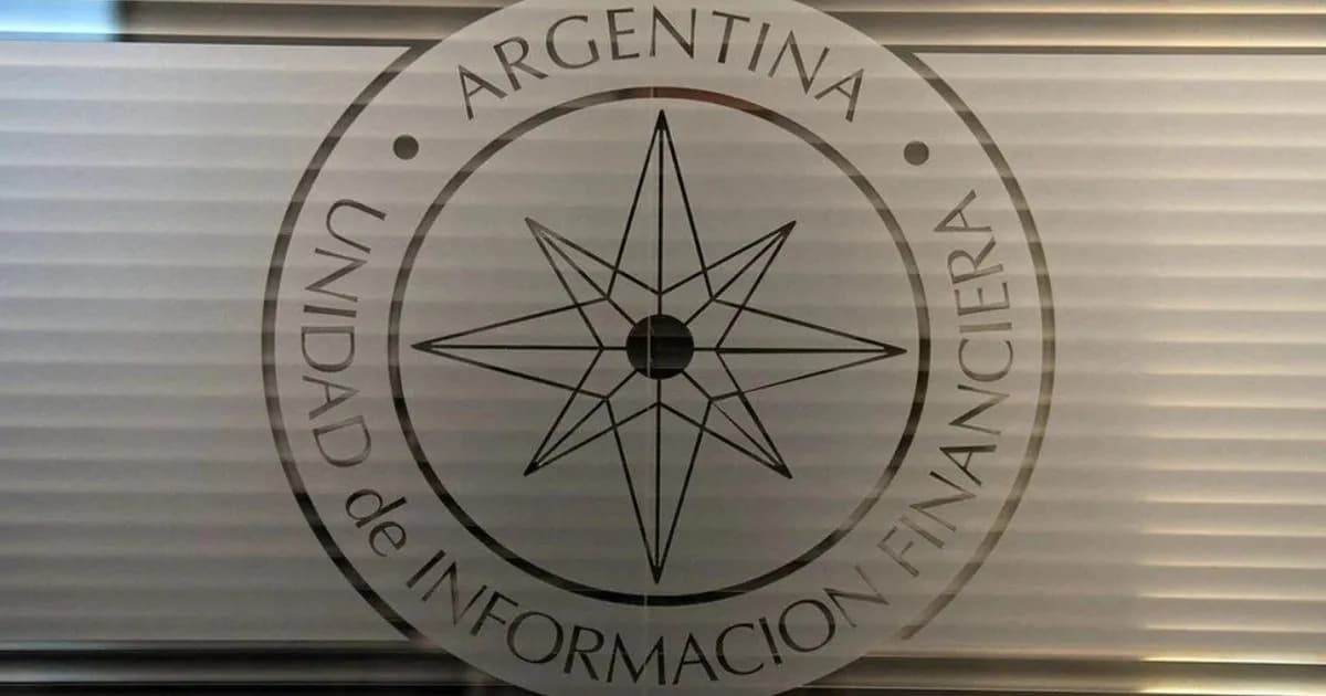 La UIF refuerza controles sobre Sujetos Obligados para prevenir delitos financieros