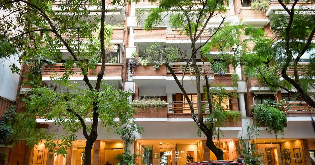 Investigación por Enriquecimiento de Manuel Adorni: Testimonios Clave en Comodoro Py