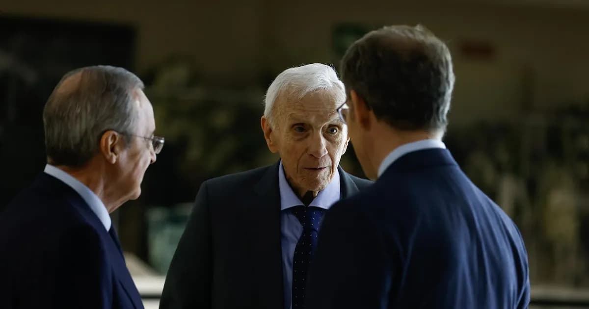 Fallece José Emilio Santamaría, leyenda del Real Madrid y exentrenador de España