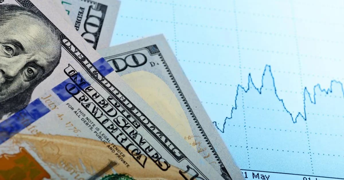 El aumento del dólar blue y la brecha récord con el oficial generan preocupación económica