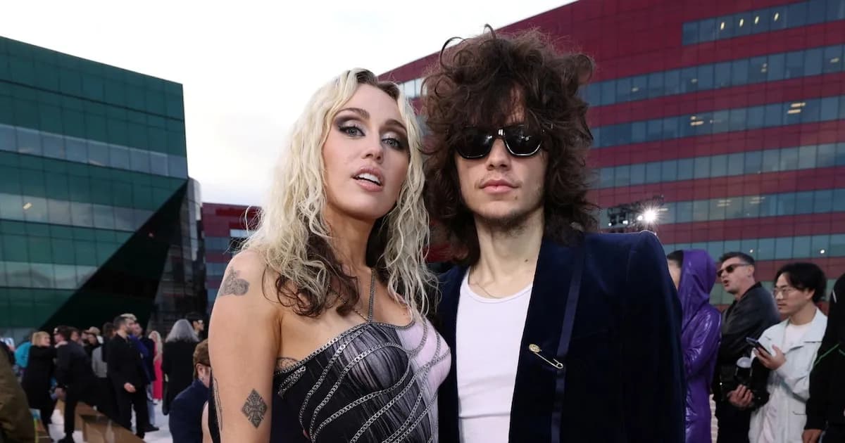 Miley Cyrus y Maxx Morando planean una boda íntima y alejada del espectáculo