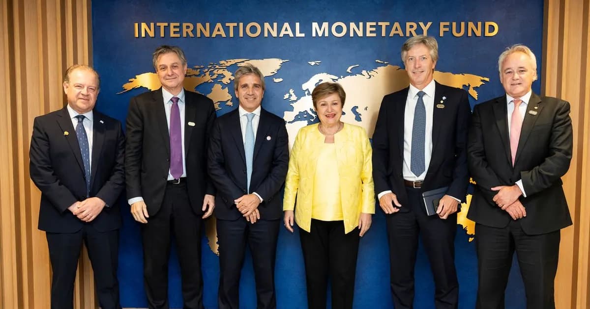 Luis Caputo y Kristalina Georgieva: Avances en la negociación de la deuda con el FMI