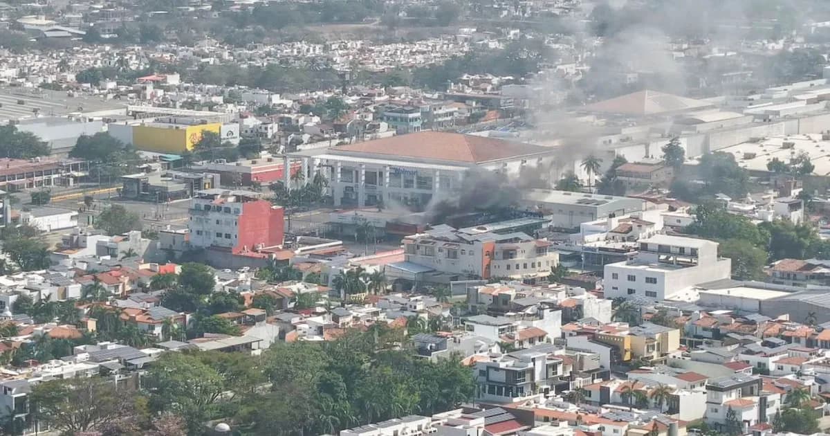 Suspensión de servicios del SAT e INE en varios estados tras brote de violencia en Jalisco