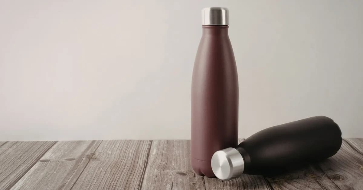 Botellas Reutilizables: Claves para su Limpieza y Seguridad Sanitaria