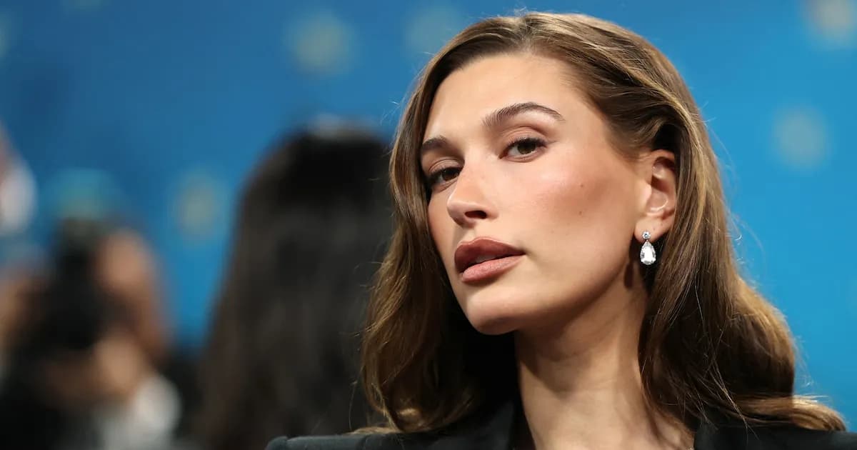 Hailey Bieber habla sobre el impacto emocional tras su accidente cerebrovascular