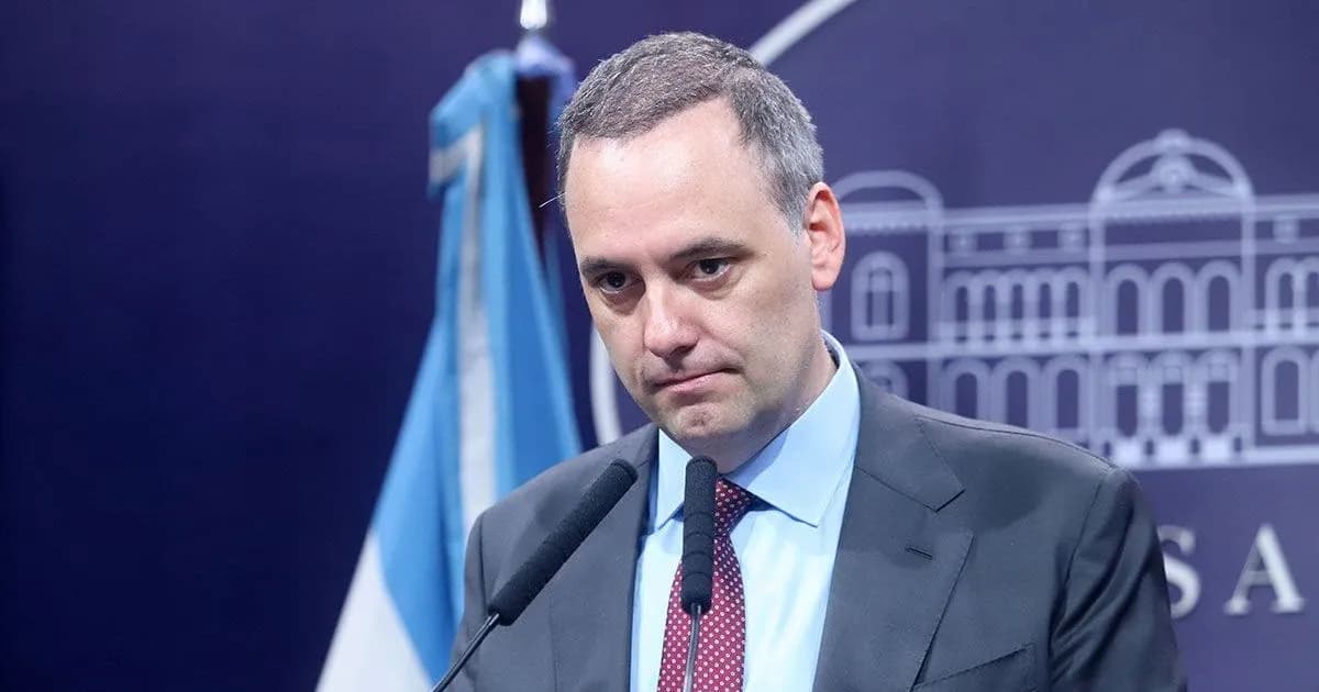 Inmobiliaria asegura que departamento de Adorni valía más de lo declarado