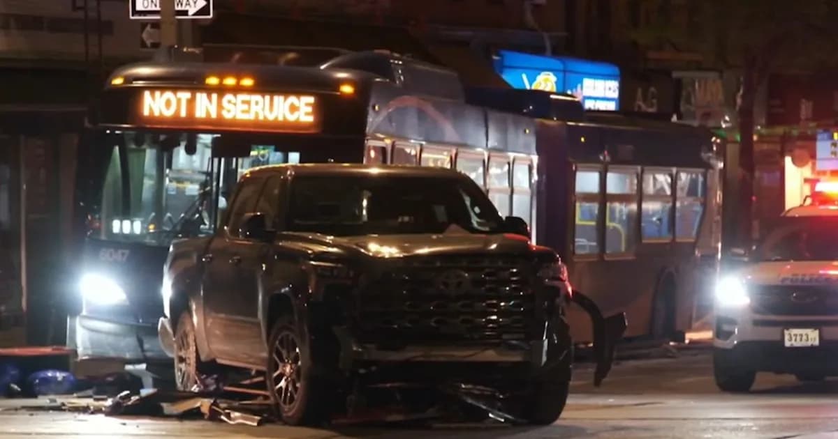 Accidente de autobús en Manhattan: destrozos y preocupaciones por la seguridad