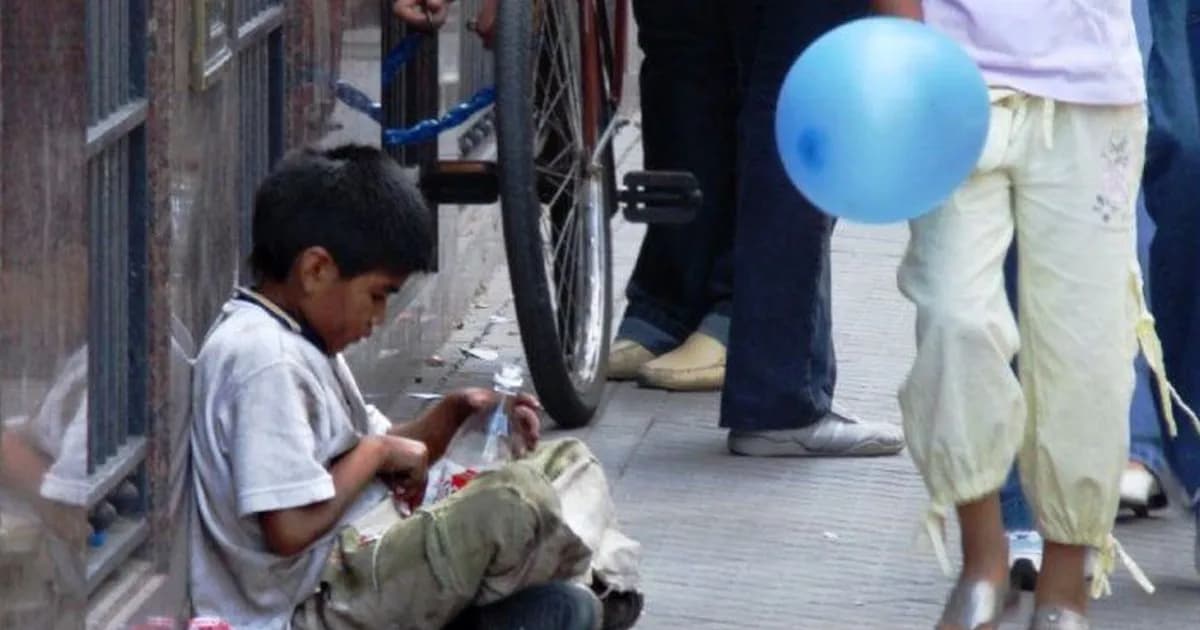 El alarmante panorama de la pobreza infantil en Argentina: 60% afectados y 30% sin acceso regular a alimentos