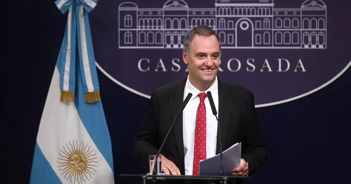 Declaraciones revelan deudas ocultas de Manuel Adorni por 65 mil dólares