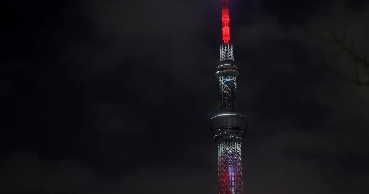 Rescatados tras cinco horas atrapados en un ascensor de la Tokyo Skytree