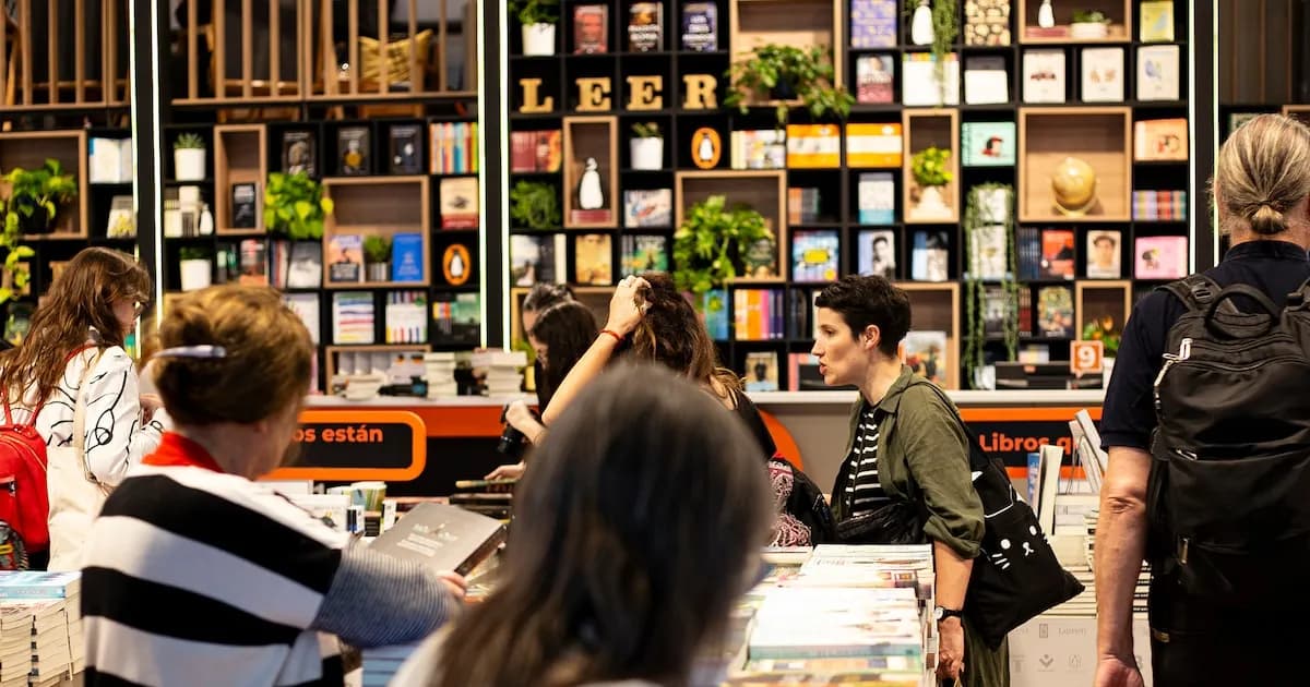 El Gobierno lanzará Chequelibro para fomentar la lectura en la Feria del Libro 2026