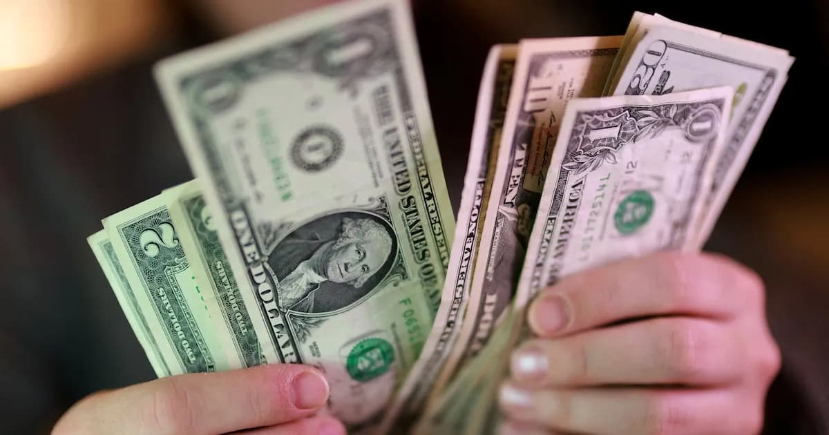 Dólar en Chile: Aumento en la Apertura del 23 de Abril Tras Caída Previa