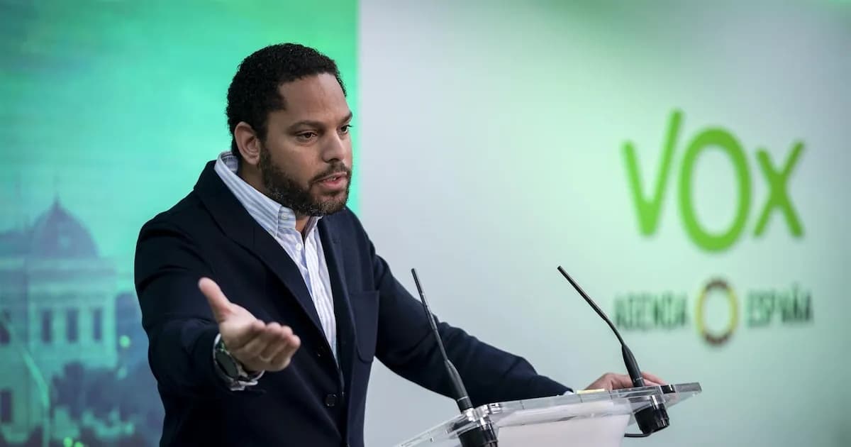 Vox advierte a Ortega Smith sobre el cumplimiento de decisiones ejecutivas