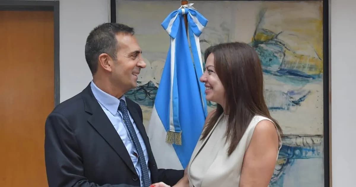 El Gobierno presenta datos alentadores sobre empleo y salarios, destacando un récord de monotributistas