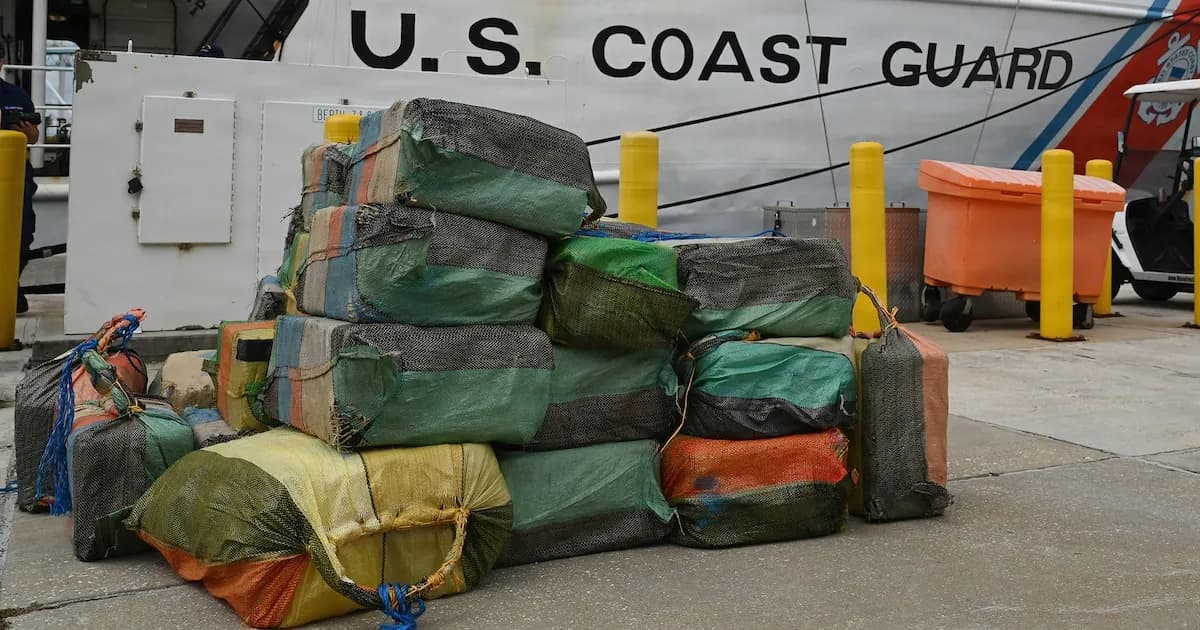Operativos en el Caribe: Guardia Costera de EE. UU. incauta más de 1.100 kilos de cocaína