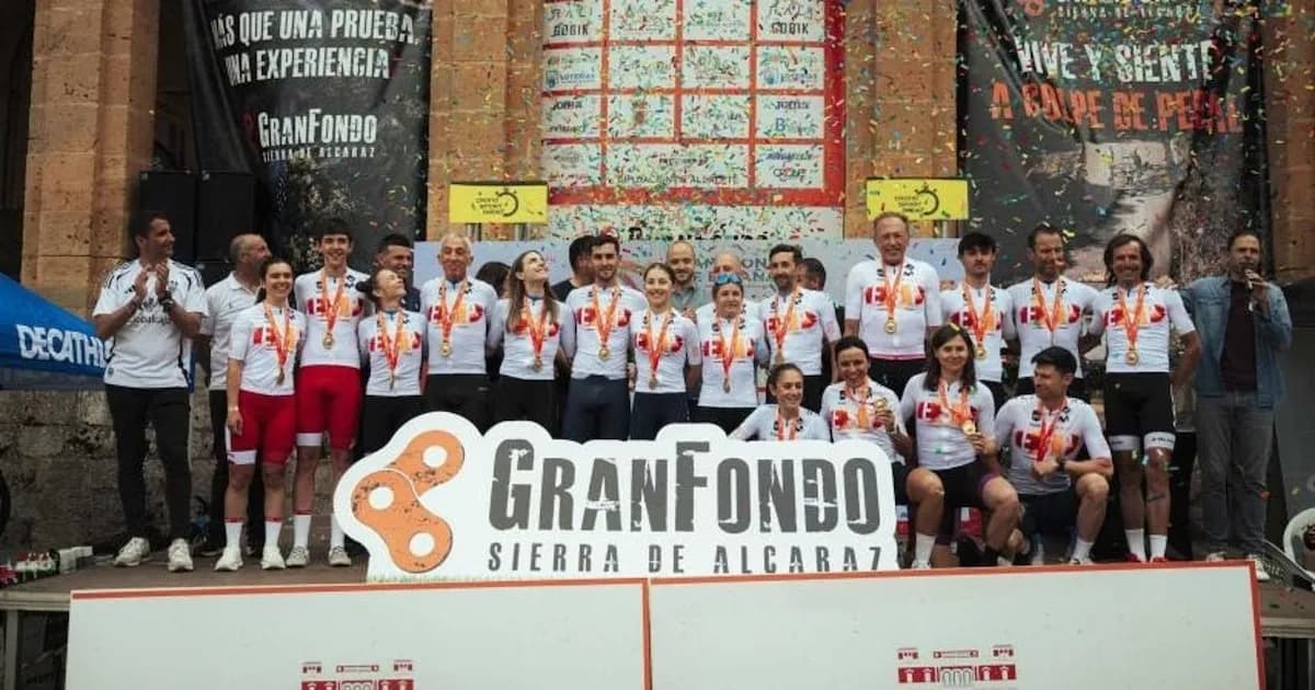 Natalia Fischer y Alberto Barroso se consagran campeones de España de gravel