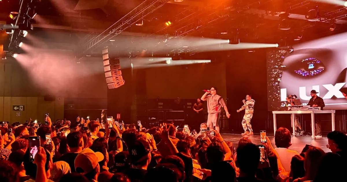 J Álvarez deslumbró en el Roig Arena con sus clásicos del reguetón