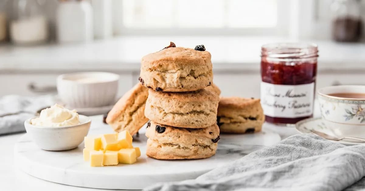 Scones con Pasas: La Receta Perfecta para Meriendas Inolvidables
