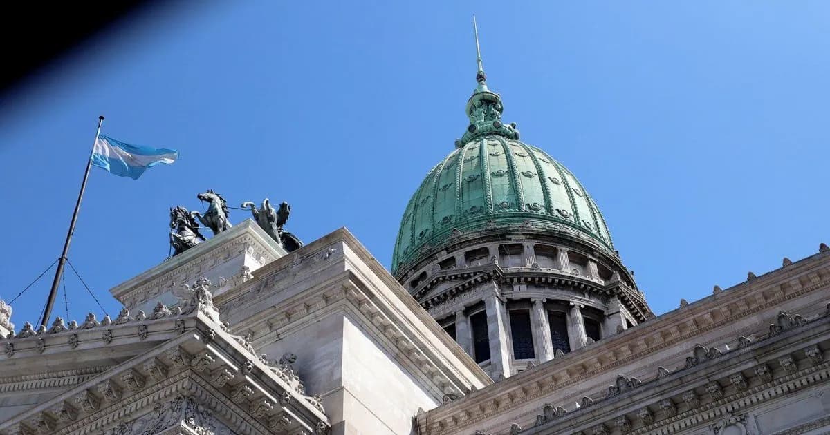 Tres senadores peronistas abandonan su bloque y alteran la dinámica del Senado
