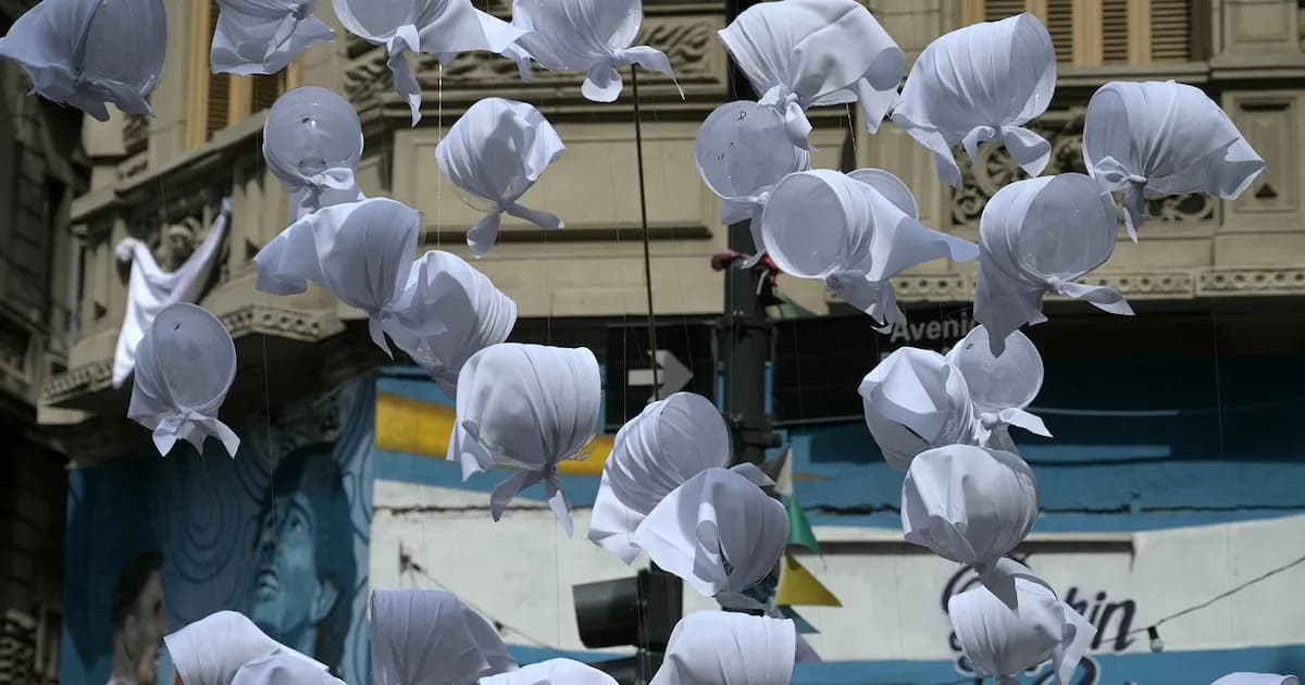 Lugares con Memoria: Un Proyecto para Honrar a los Desaparecidos de la Dictadura