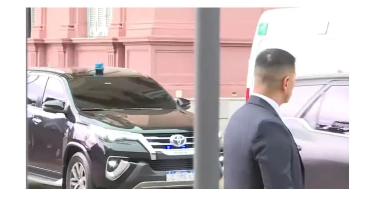 Manuel Adorni comparece en Diputados: Primer informe de gestión en medio de controversias