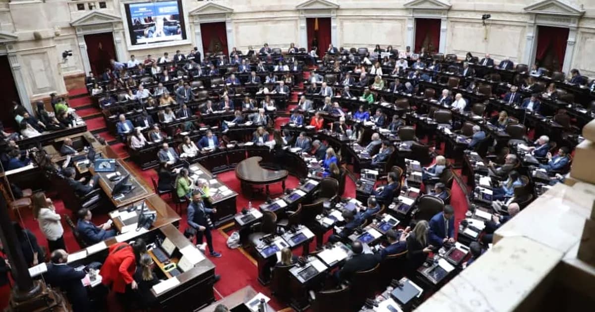 Manuel Adorni responde a Diputados: interrogantes sobre transparencia y el caso $LIBRA