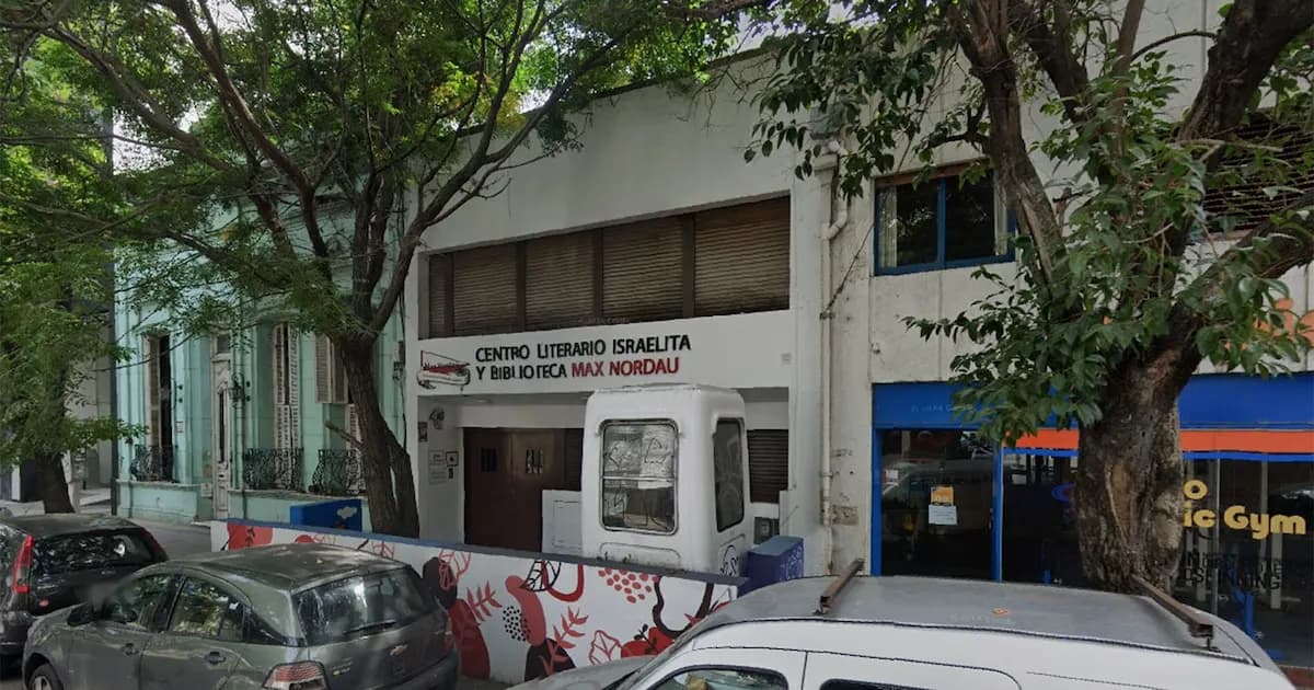 Ataque a la Biblioteca Max Nordau en La Plata: un acto de vandalismo preocupante