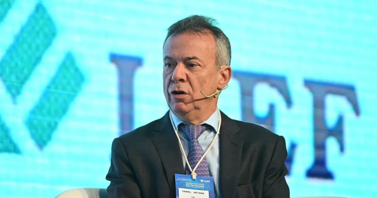 Economista analiza posibilidades de recuperación salarial en medio de la inflación