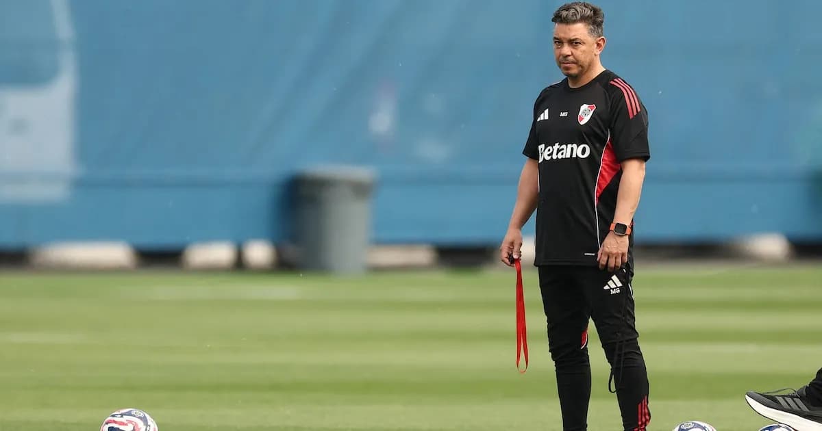 Marcelo Gallardo lidera la práctica de River Plate en medio de incertidumbre