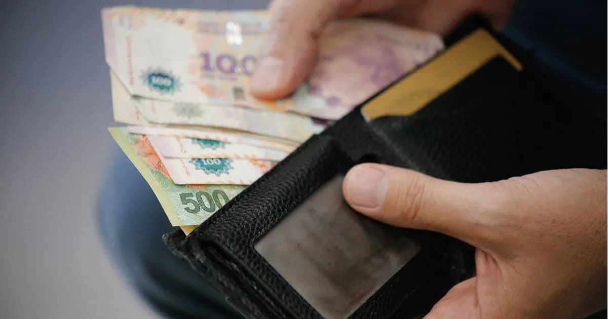 Contrastes en el Consumo: La Economía Argentina en Tiempos de Crisis