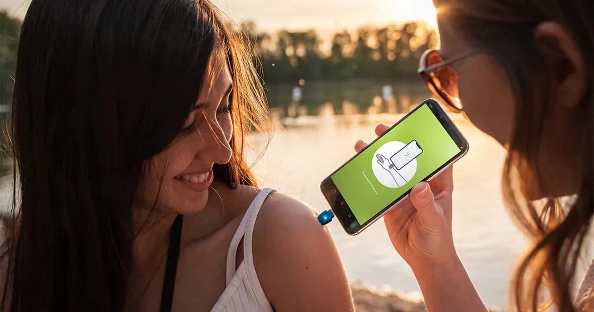 Alivio instantáneo: un dispositivo para combatir picaduras de mosquito se conecta a tu celular