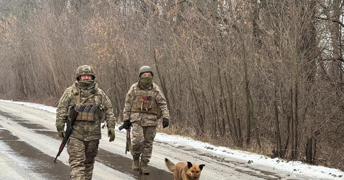 Ucrania anuncia recuperación de 400 km² de territorio en el sur del país