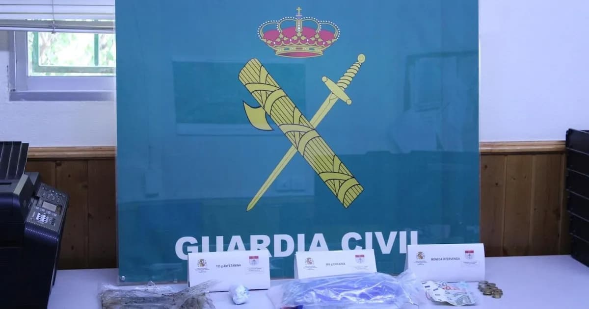 Desarticulada red de narcotráfico en Ourense: tres detenidos y un kilo de cocaína incautado