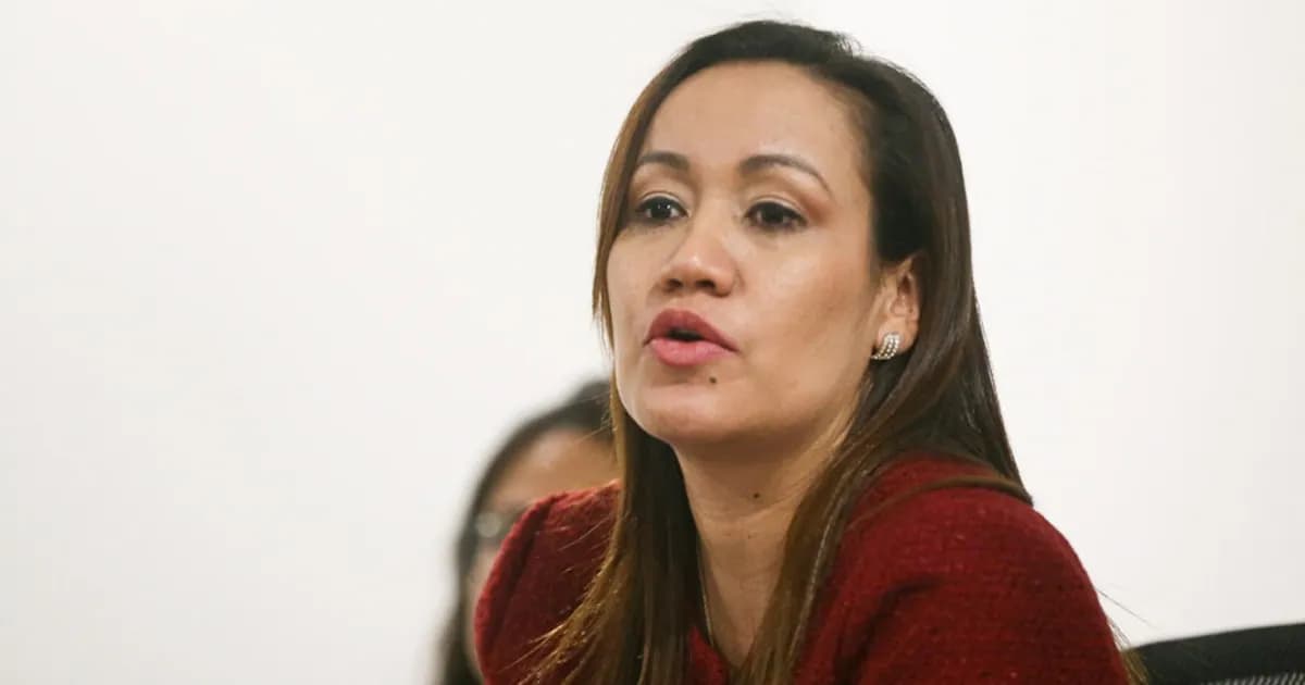 Carolina Corcho aclara errores sobre funciones del Congreso tras polémica en debate