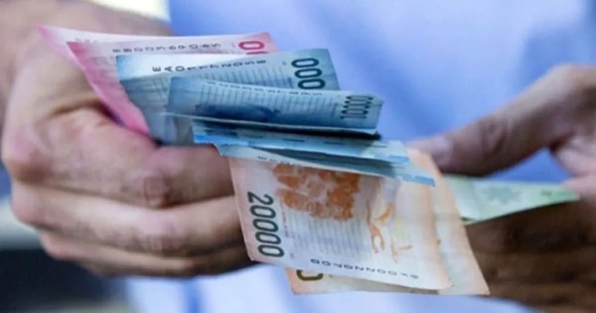 Chile: el oficialismo defiende el aumento del salario mínimo ante críticas de la oposición