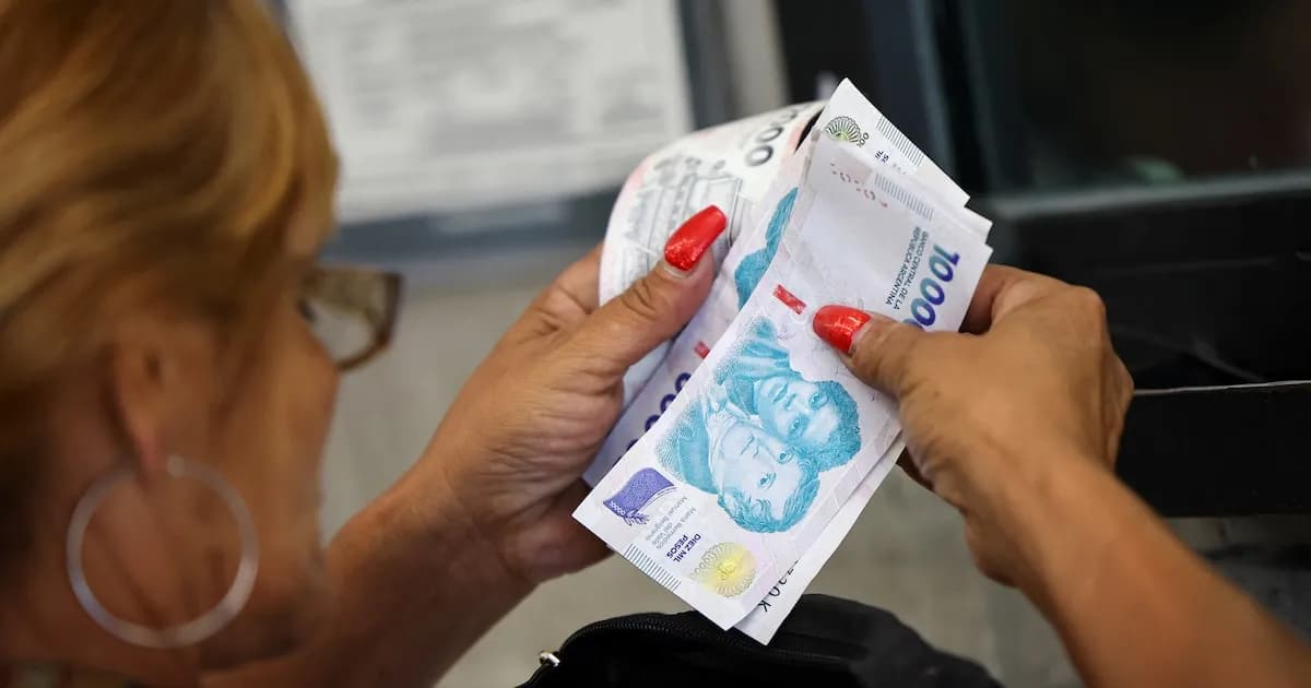 La caída de salarios y el aumento de gastos fijos: una crisis que impacta en los hogares argentinos