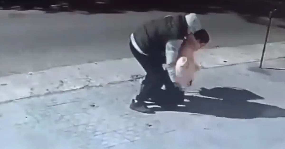 Detienen a un hombre por agredir a un niño en un robo en La Plata