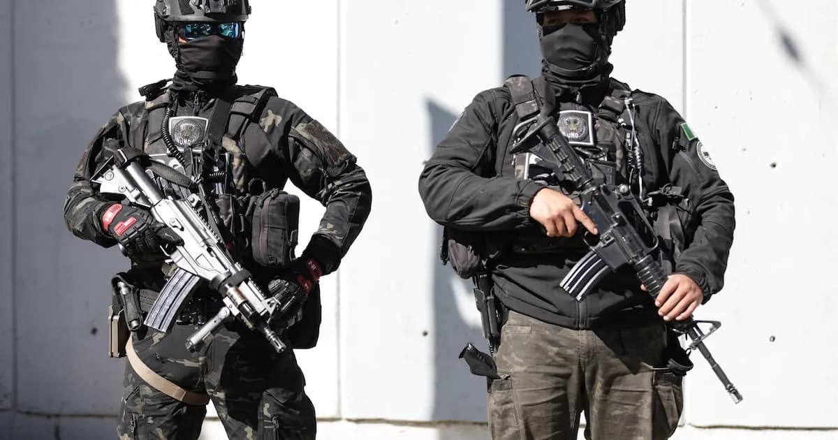 Jalisco registra más de 40 detenidos tras disturbios por la muerte de 'El Mencho'