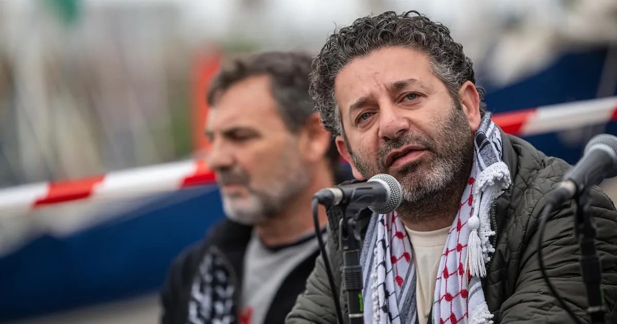 Activista español intensifica huelga de hambre tras detención por Israel