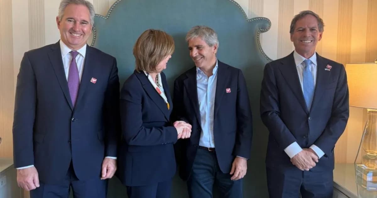 Chevron invertirá más de 10.000 millones de dólares en Argentina, según Luis Caputo