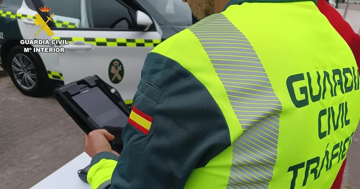 Conductor de camión cisterna en Cantabria investigado por alto nivel de alcohol en sangre