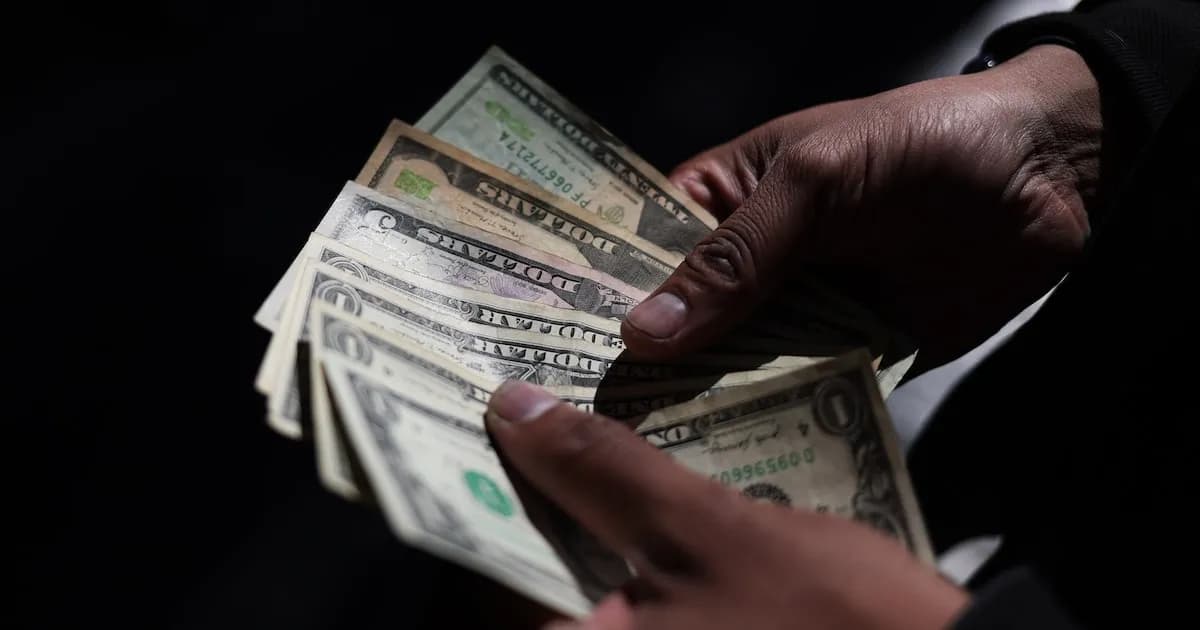 Finanzas: Peso chileno da golpe al dólar hoy, 18 de febrero del 2026: en cuánto cerró el tipo de cambio USD a CLP