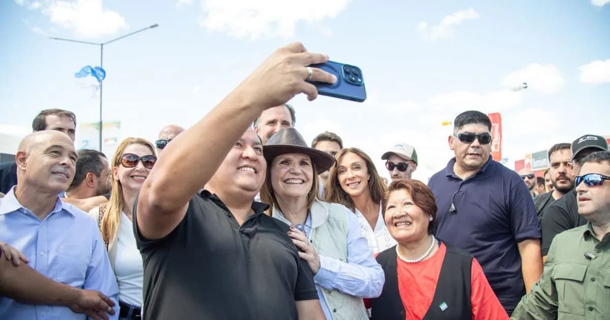 Patricia Bullrich inicia su campaña en Buenos Aires desafiando a Karina Milei