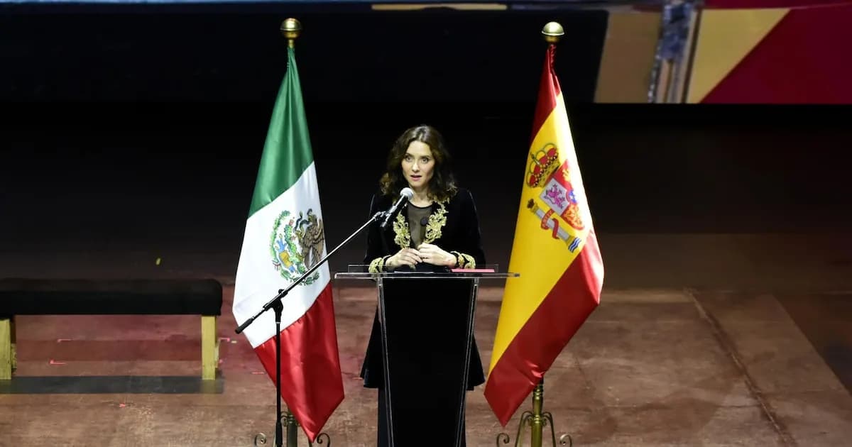 La oposición critica duramente a Ayuso por sus declaraciones en México